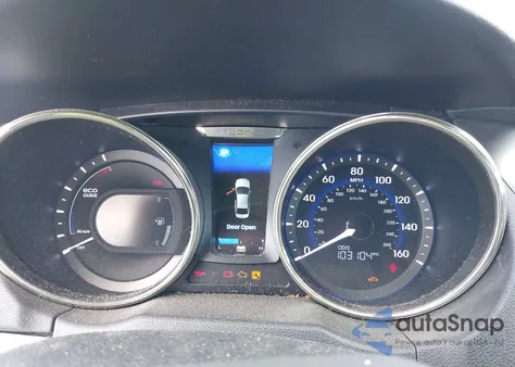 2011 Hyundai Sonata Hybrid from USA, damaged, VIN KMHEC4A43BA016577